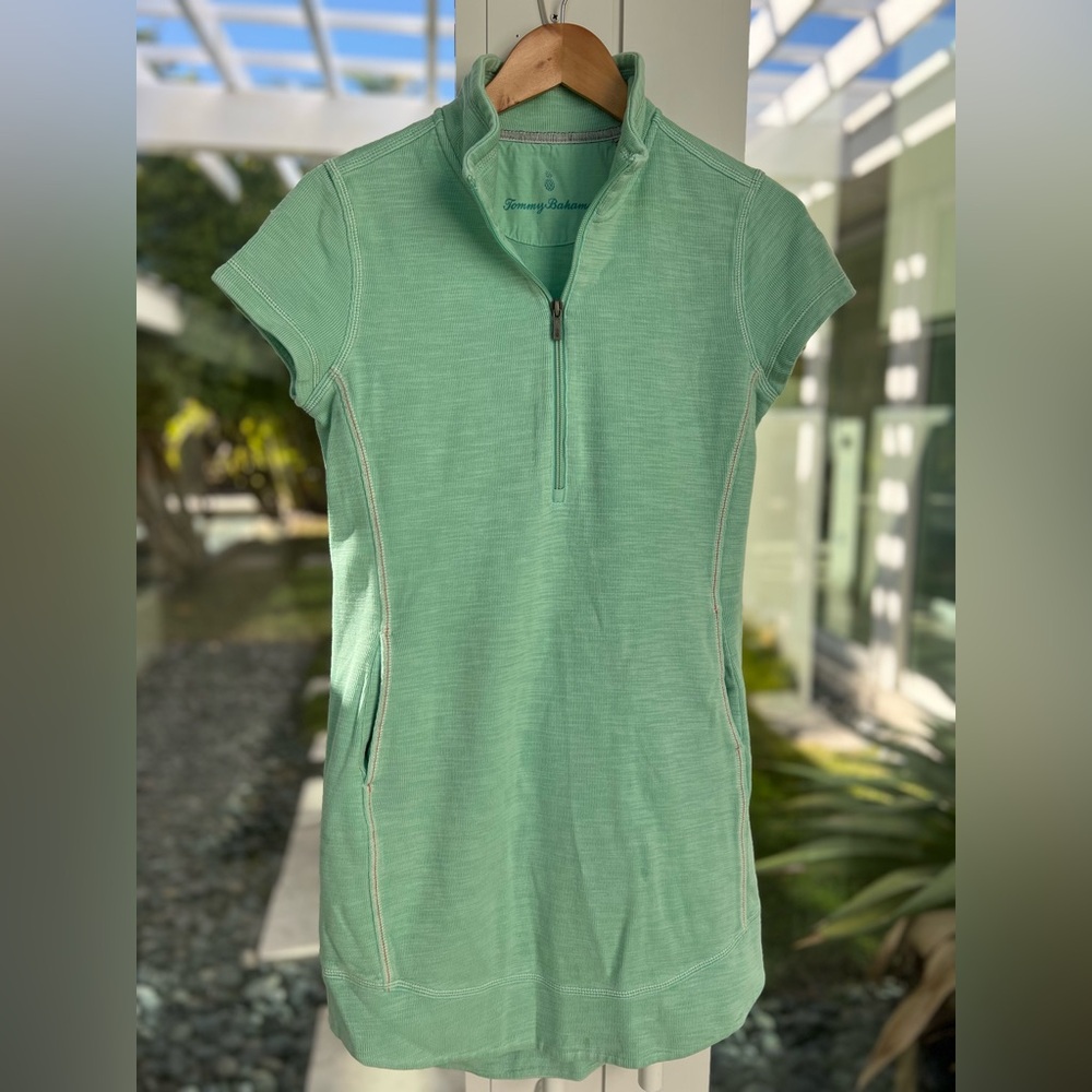 Tommy Bahama Tobago Bay Half-Zip dress, light green, XS, very lightly worn.